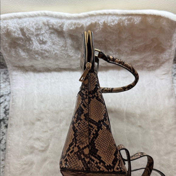 Snakeskin Pattern Backpack - Picture 3 of 5